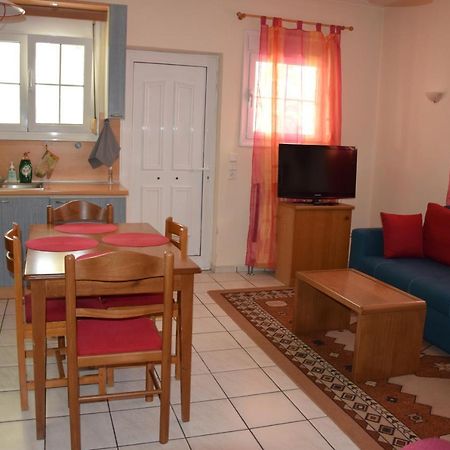Spacious Apartment At Ioannina, Anatoli Anatoli  Экстерьер фото