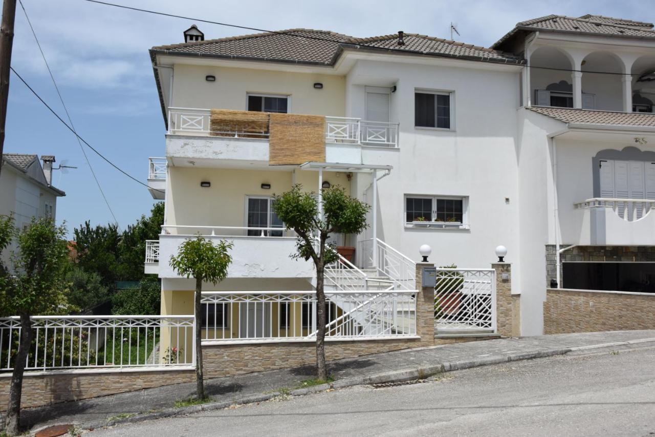 Spacious Apartment At Ioannina, Anatoli Anatoli  Экстерьер фото